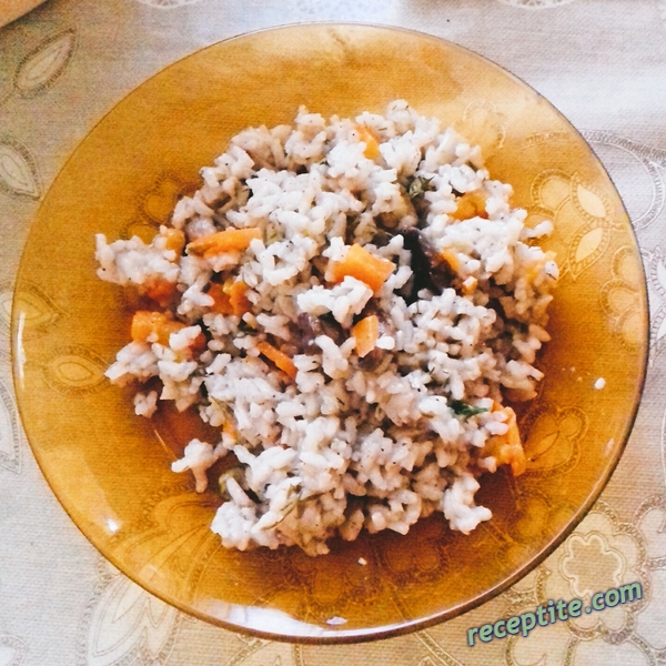 Снимки към Задушени гъби с лук и ориз