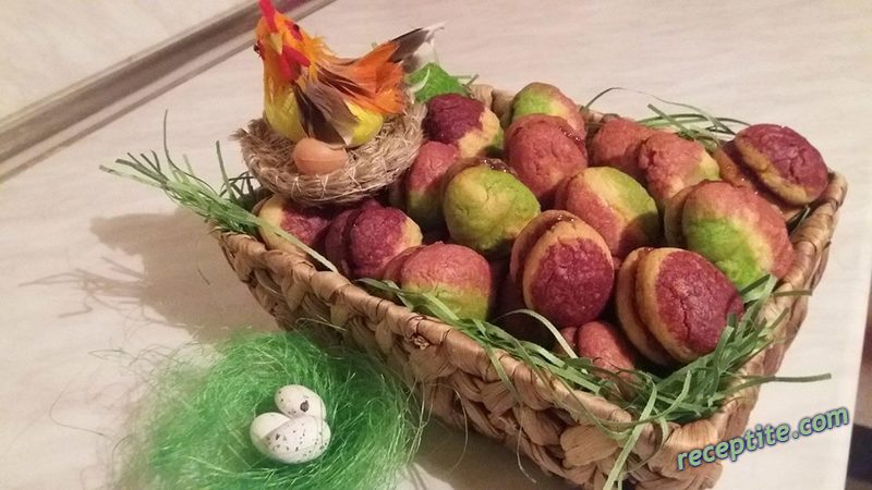 Снимки към Сладки *Великденски яйца*