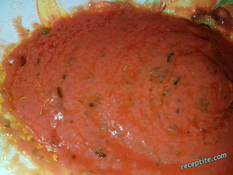 Снимки към Бърз доматен сос за всичко