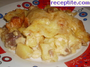 снимка 2 към рецепта Запеканка със свинско и картофи