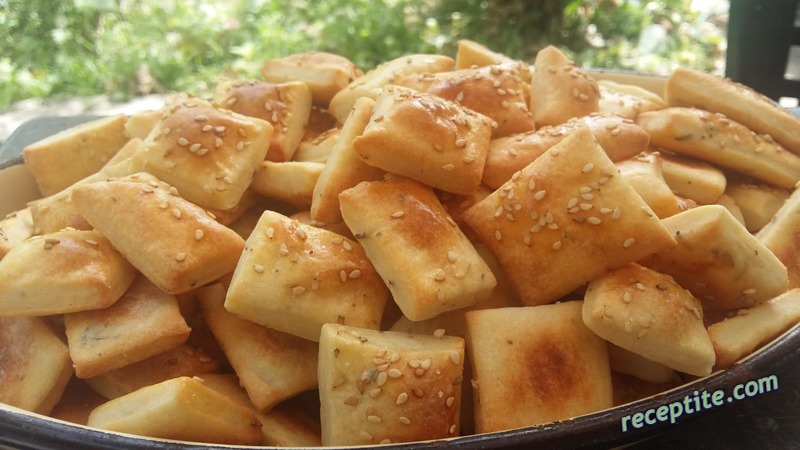 Снимки към Кифлички (соленки) с извара, без набухвател