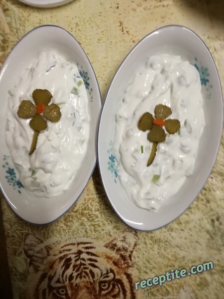 Снимки към Салата Снежанка
