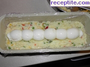 снимка 2 към рецепта Картофено руло с варени яйца и зеленчуци