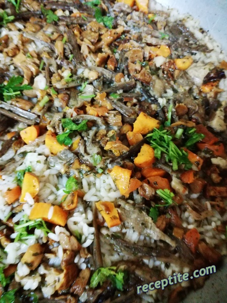Снимки към Ориз с гъби асорти и телешки бульон
