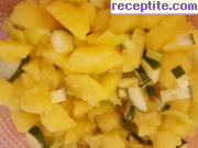 Картофена салата с краставица и зелена чушка
