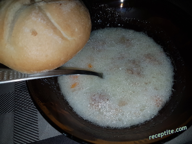 Снимки към Супа топчета с ориз Гюверлакя