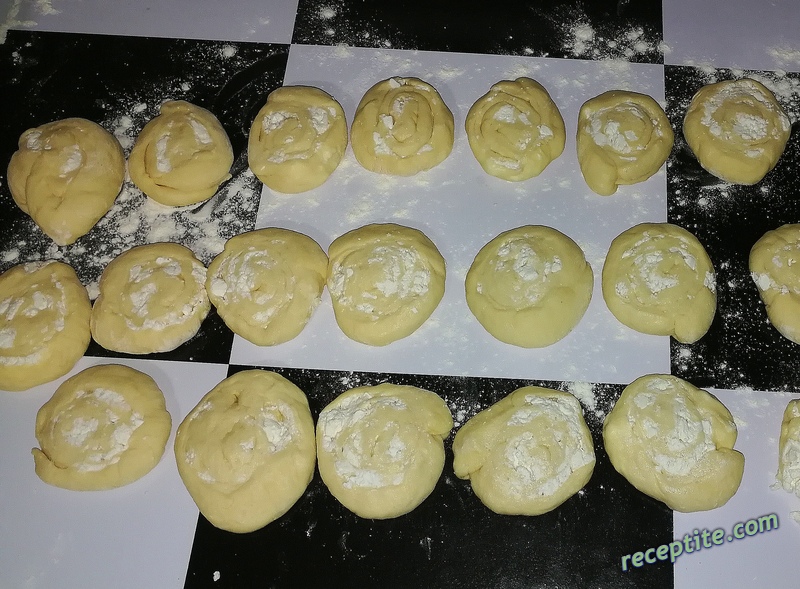 Снимки към Пържени *Охлювчета*
