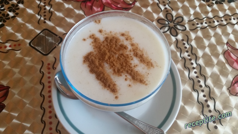 Снимки към Крем *Мляко с грис*