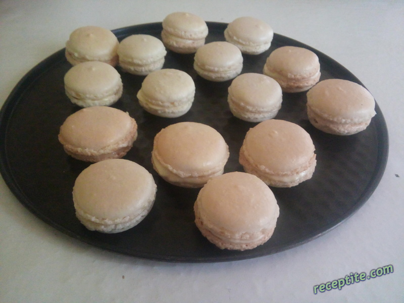 Снимки към Френски макарони
