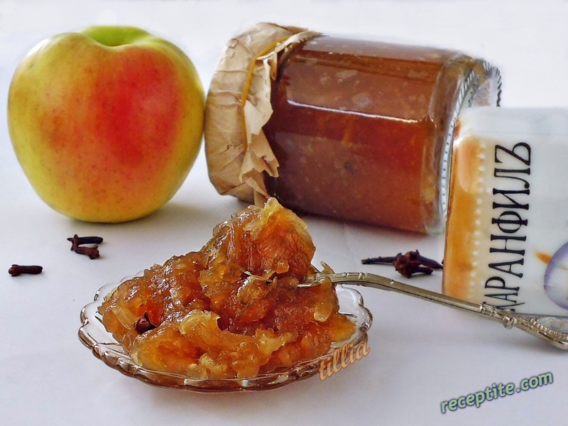Снимки към Сладко от ябълки (настъргани)