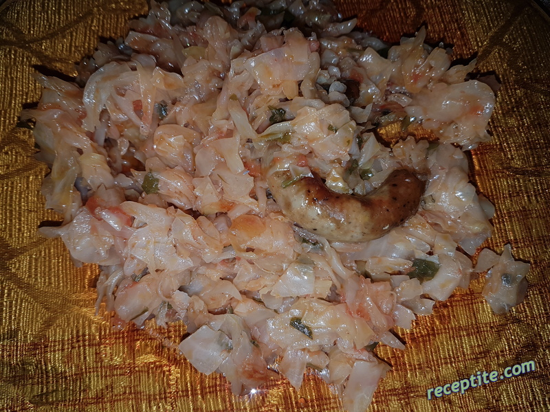 Снимки към Прясно зеле в тенджера