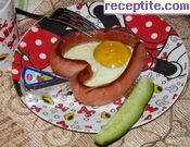 снимка 5 към рецепта Сърца от кренвирши с яйца