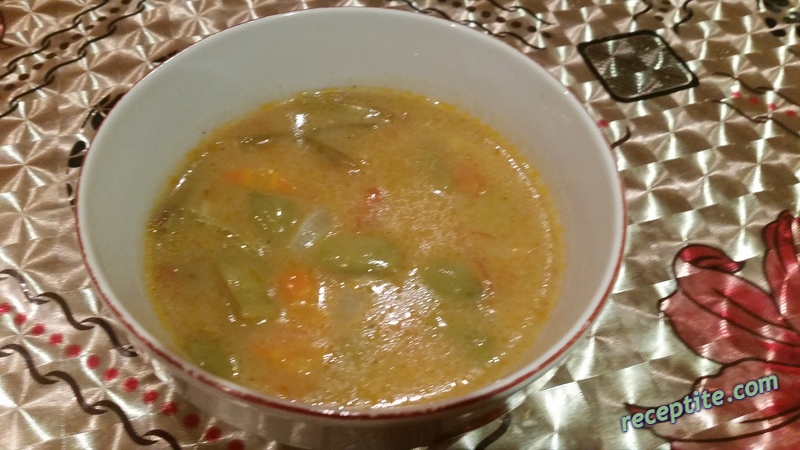 Снимки към Яхния от зелен фасул