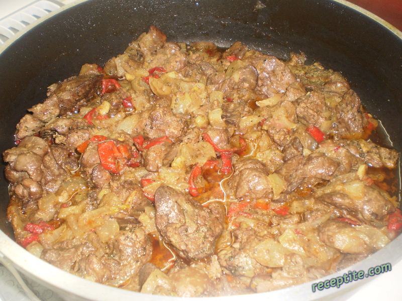 Снимки към Пилешки дробчета със сос от вино