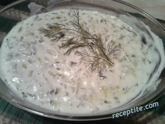 Снимки към Сух таратор (Снежанка) със свежа краставица
