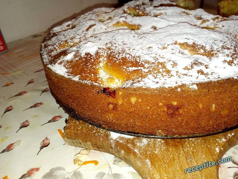 Снимки към Пухкав сладкиш с мандарини