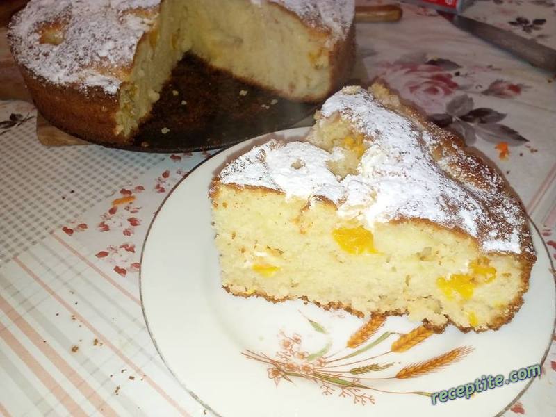 Снимки към Пухкав сладкиш с мандарини