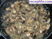 снимка 3 към рецепта Гъбена крем-супа с картофи