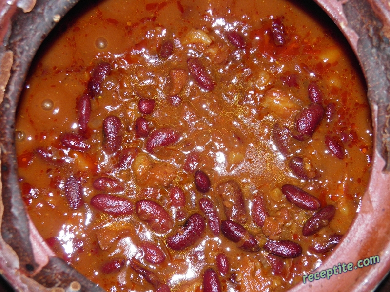 Снимки към Кафяв боб със суров бекон и меласа