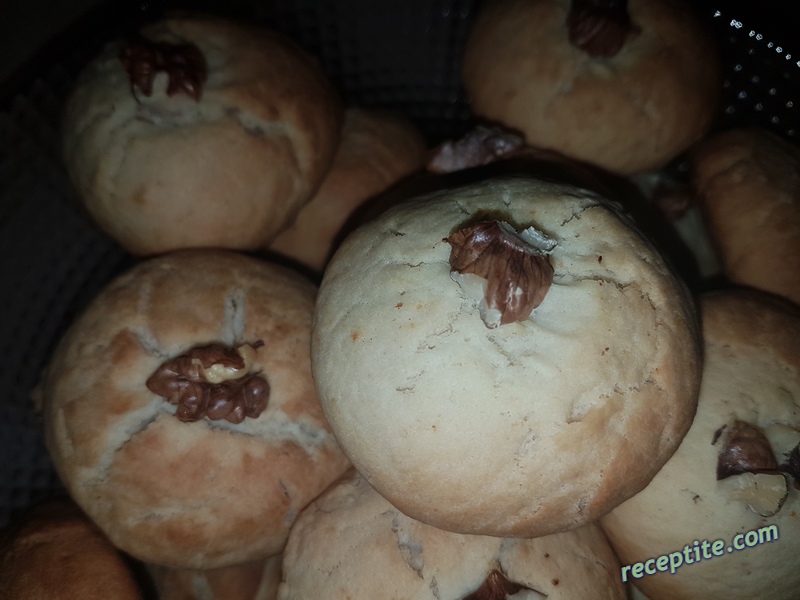 Снимки към Меденки със сметана
