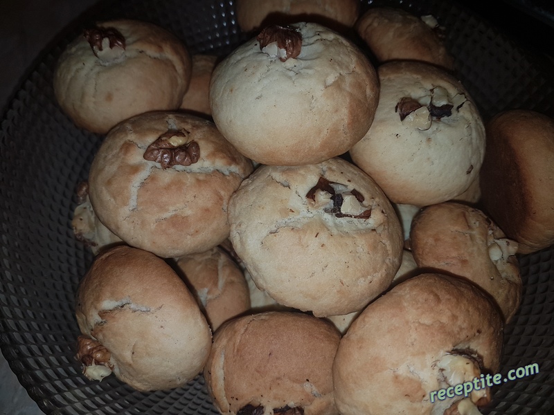 Снимки към Меденки със сметана