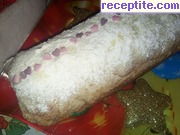 снимка 3 към рецепта Коледен щолен с шоколад и много ядки