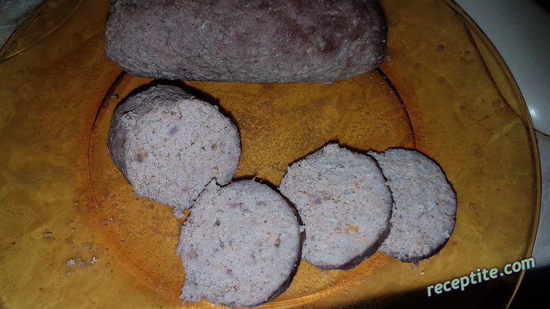 Снимки към Бърз домашен телешки салам
