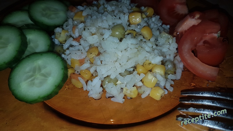 Снимки към Пъстър ориз с шунка