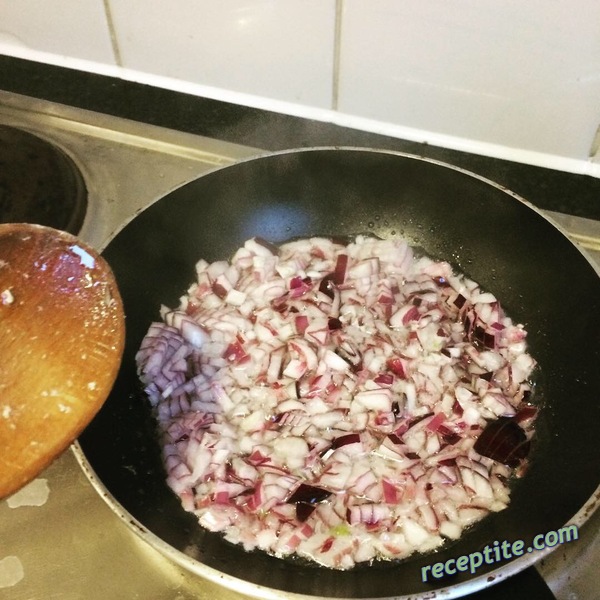 Снимки към Свинско с целина