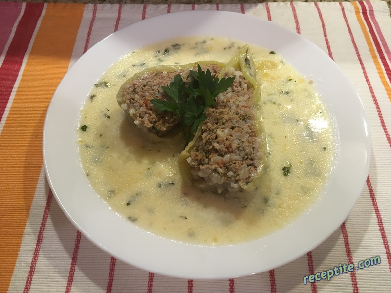Снимки към Пълнени чушки с кайма и ориз