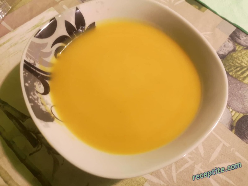 Снимки към Крем-супа *Тиквено кадифе*