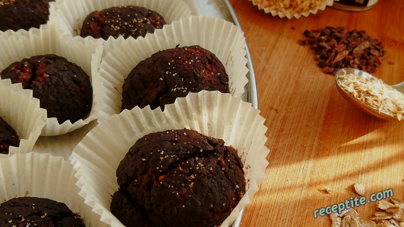 Снимки към Шоколадови овесени бисквити без захар
