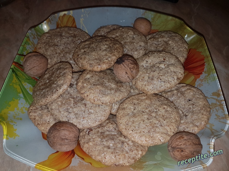 Снимки към Ореховките на мама
