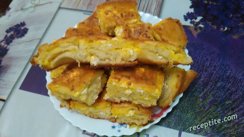 Снимки към Питка със сирене със заливка