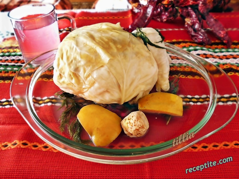 Снимки към Кисело зеле с хрян