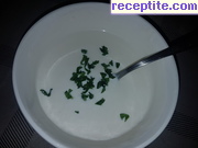 снимка 3 към рецепта Арабски млечно чеснов сос