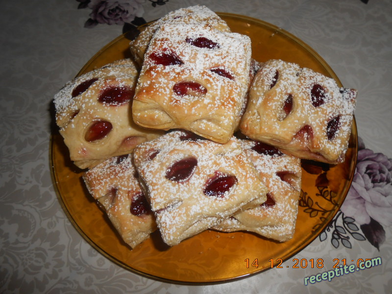 Снимки към Сладки и солени бутерки