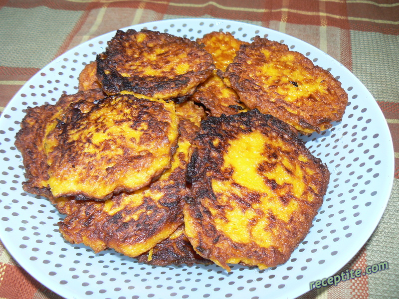 Снимки към Драники от тиква
