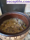 снимка 2 към рецепта Агнешко месо със сос от кафяви печурки