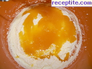снимка 16 към рецепта Портокалов сладкиш с амарети