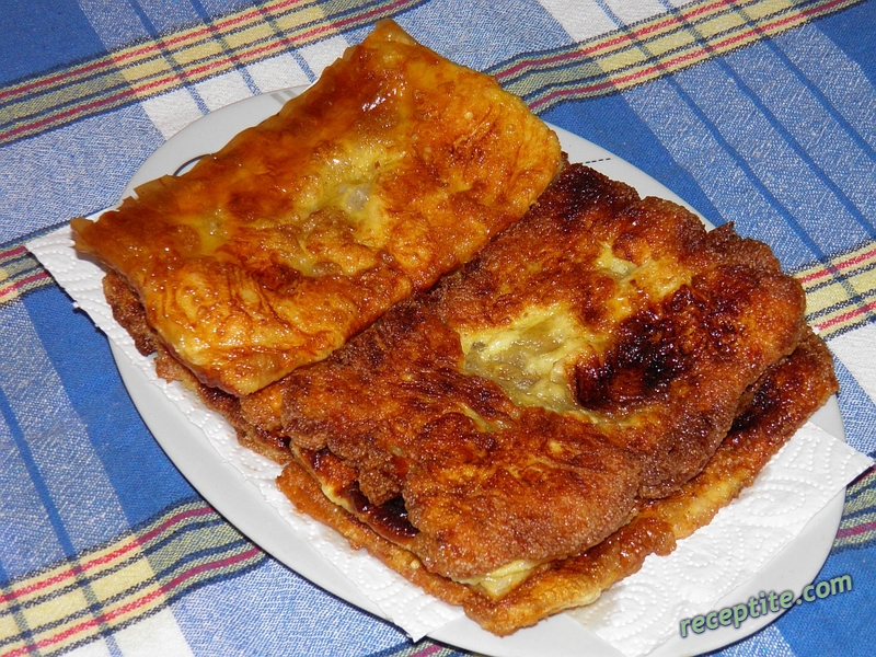 Снимки към Баница на тиган за закуска