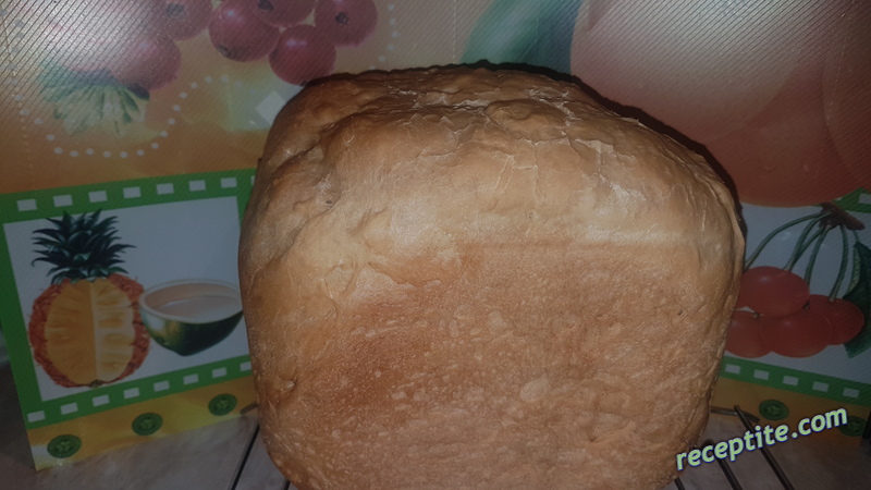 Снимки към Пълнозърнест хляб от хлебопекарна