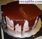 снимка 3 към рецепта Бишкотена торта с ягоди