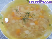 снимка 2 към рецепта Лятна супа с тиквички, картоф и морков