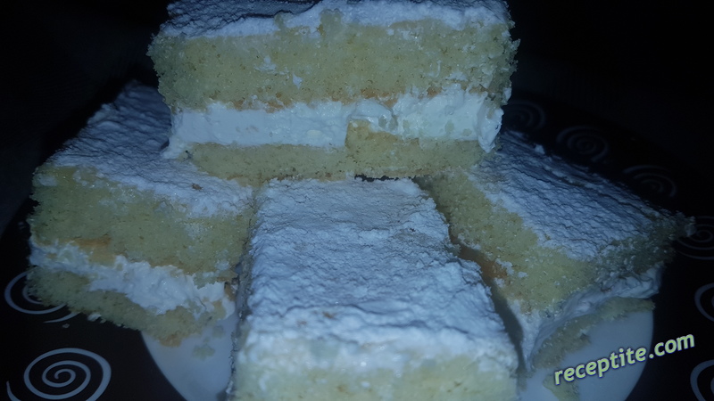 Снимки към Kinder пастички