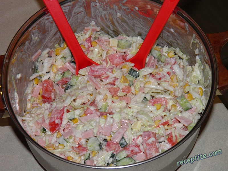 Снимки към Салата Мари