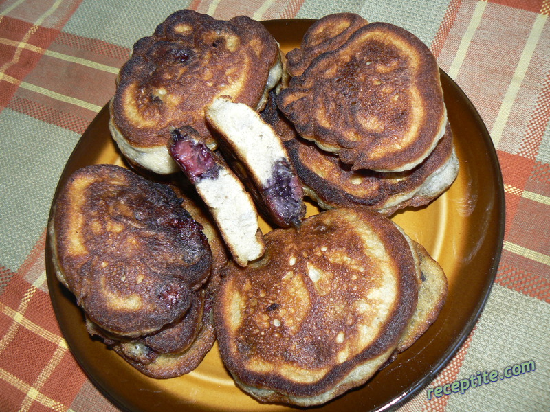 Снимки към Мини палачинки с череши
