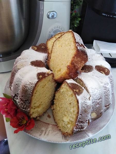 Снимки към Кекс с какао и лимонада