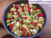 снимка 2 към рецепта Редени летни зеленчуци на фурна