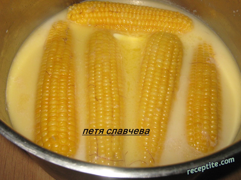 Снимки към Варена царевица с прясно мляко и масло